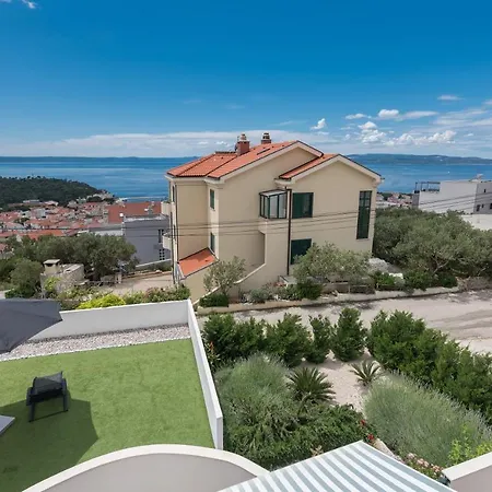 Holiday Glavas Makarska